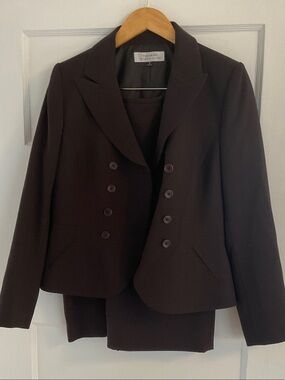 Tahari Dark Brown Double-Breasted Suit Jacket and skirt size 8